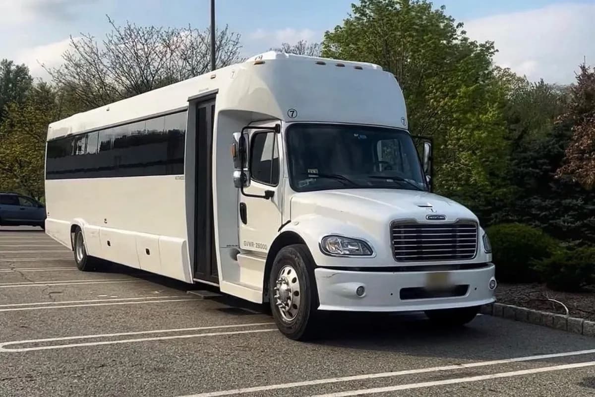 Party Bus Services in Rockland County